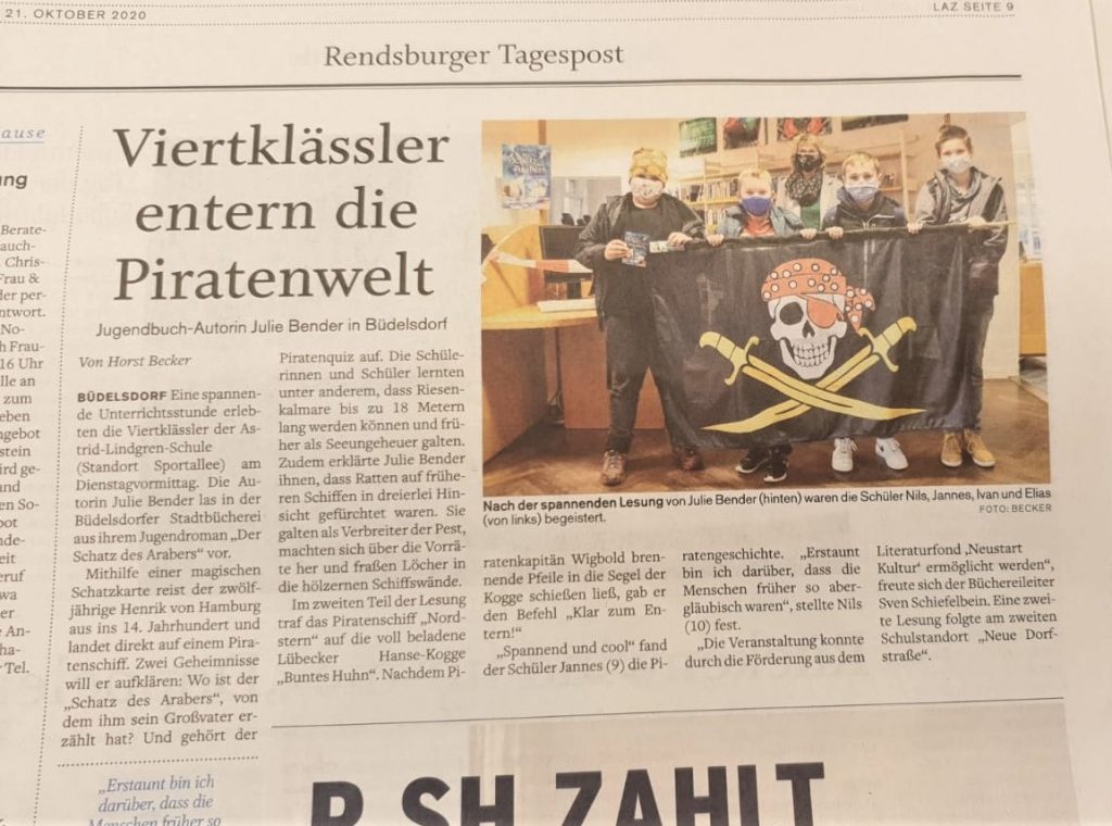 Zeitungsartikel über eine Lesung aus dem Kinderbuch "Der Schatz ders Arabers - Zeitreise zu Störtebeker" in der Rendsburger Tagespost.